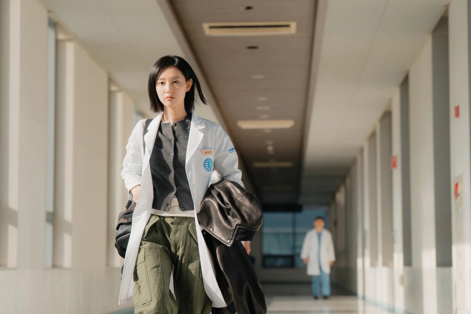 Kim Ji-won in hospital attire for Doctor X (Photo: SBS)