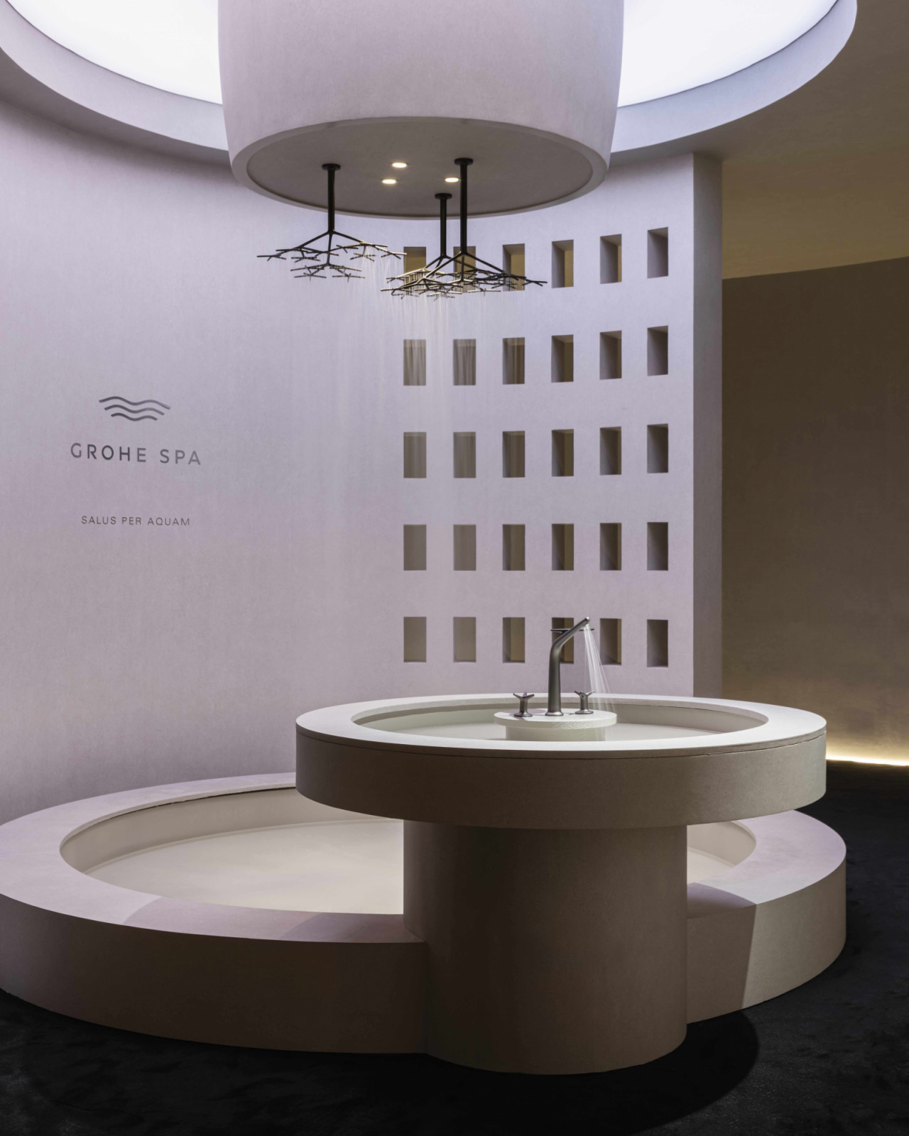 The Rainshower Icon 3D concept shower and Grohe Spa Icon 3D faucet in the first sanctum at Aqua Sanctuary