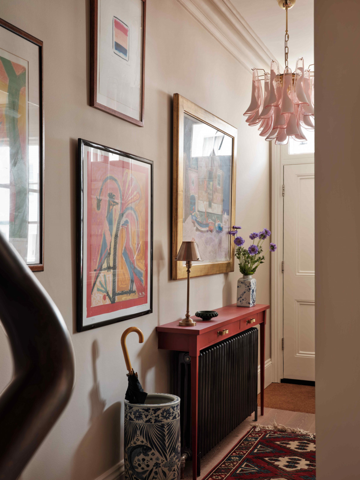 Pink is an important connecting colour for the residence, where the hallway was painted in Little Greene’s Hammock