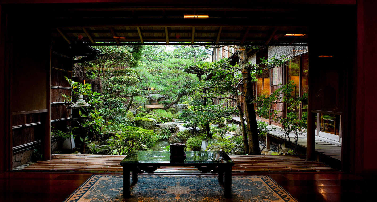 Nishimuraya Honkan