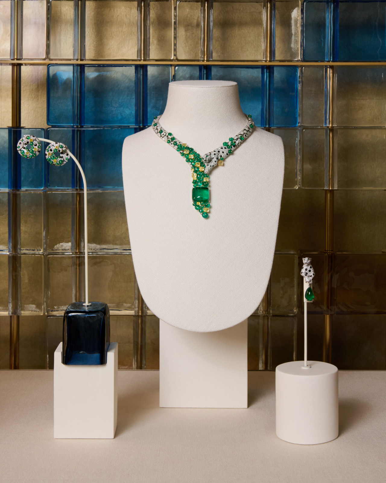 卡地亞《Le Chœur des Pierres》頂級珠寶系列Panthére Tunya 項鍊。(Photo: Cartier)