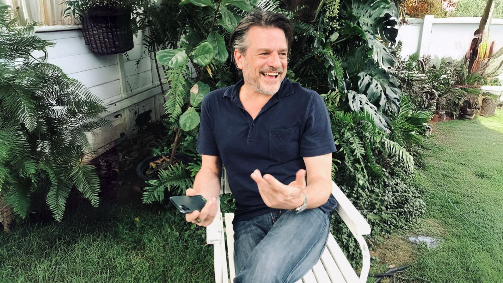 Nicholas Simon ผู้ก่อตั้งและประธานเจ้าหน้าที่บริหาร Indochina Productions ซึ่งมีบทบาทสำคัญในการสร้างซีรีส์ ‘White Lotus’ ซีซั่น 3 (ภาพ: davidreviews.com)