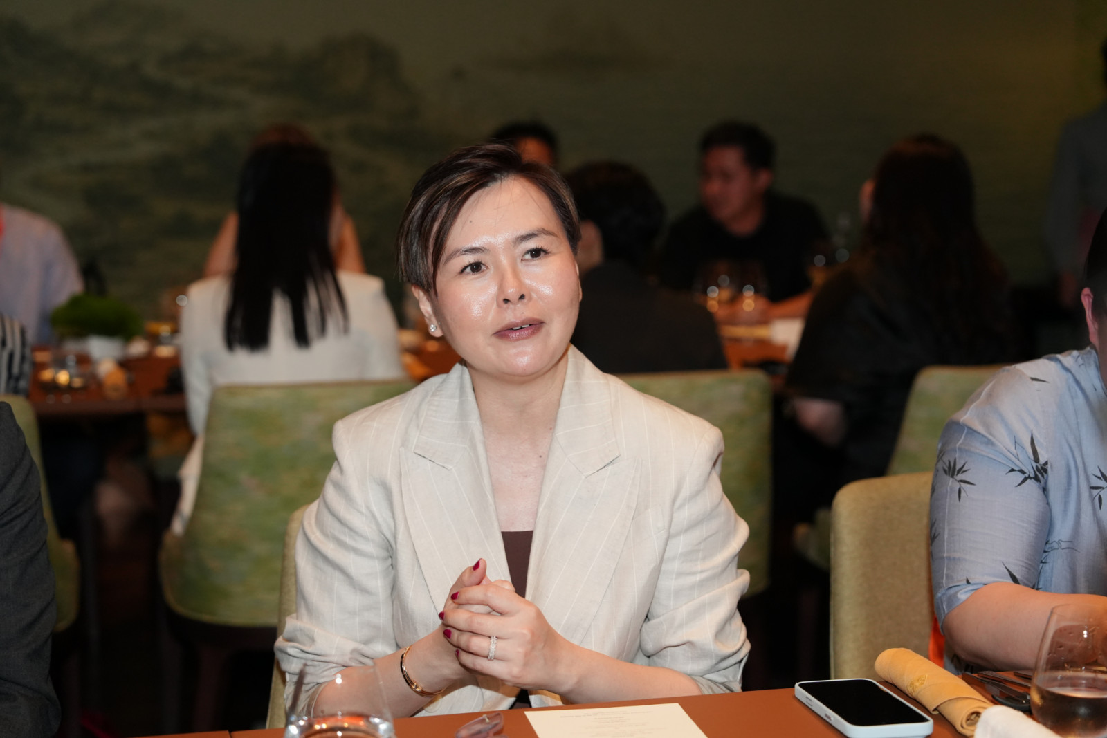 UOB Private Dinner: ดินเนอร์สุดเอ็กซ์คลูซีฟเพื่อเหล่าผู้นำรุ่นใหม่และแขกคนสำคัญ ณ ห้องอาหาร Sra Bua by Nhum Weerawat โรงแรม Siam Kempinski (ภาพ: Tatler)