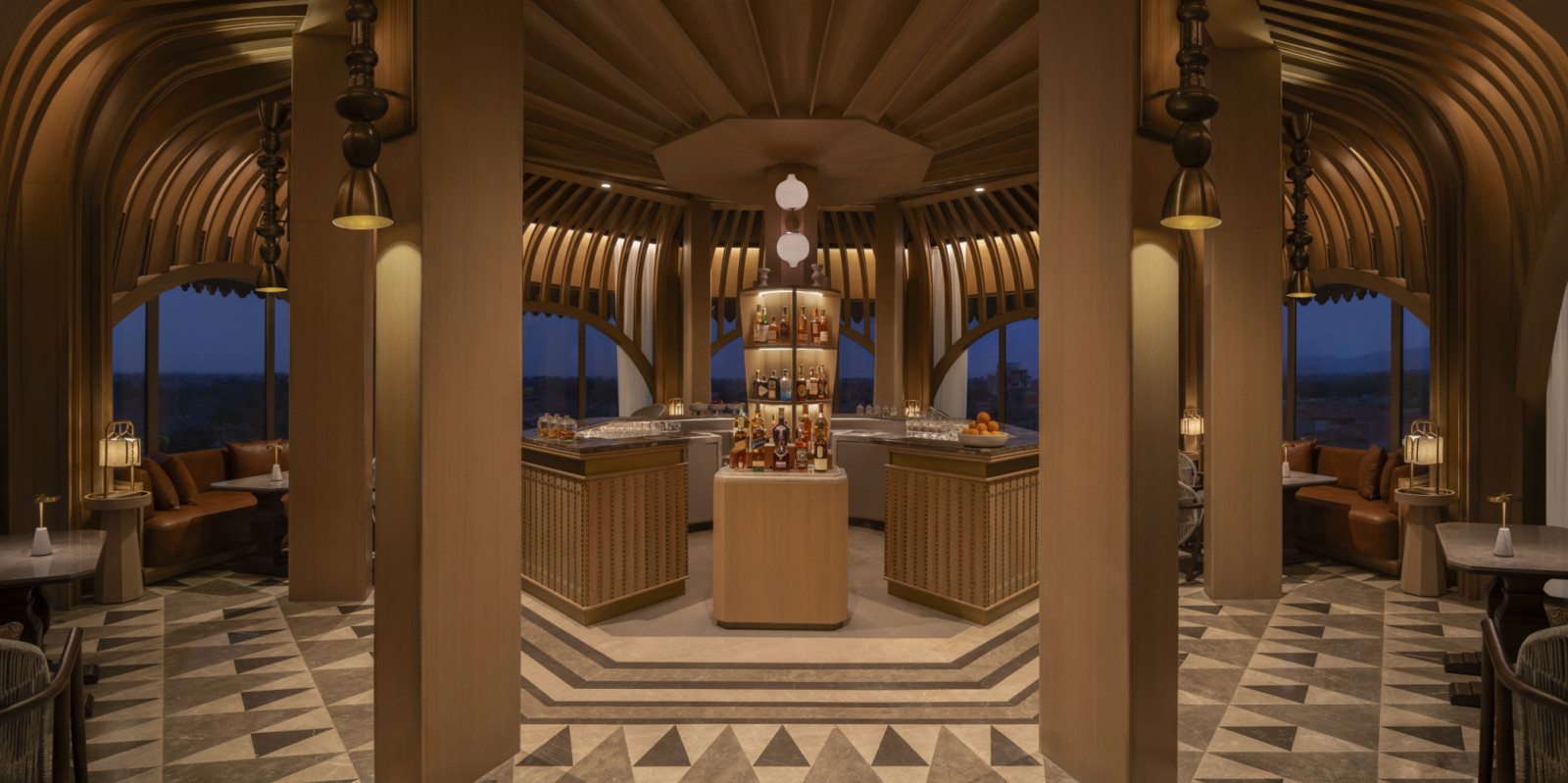 Skyloft bar (Photo: courtesy of JW Marriott Ranthambore)