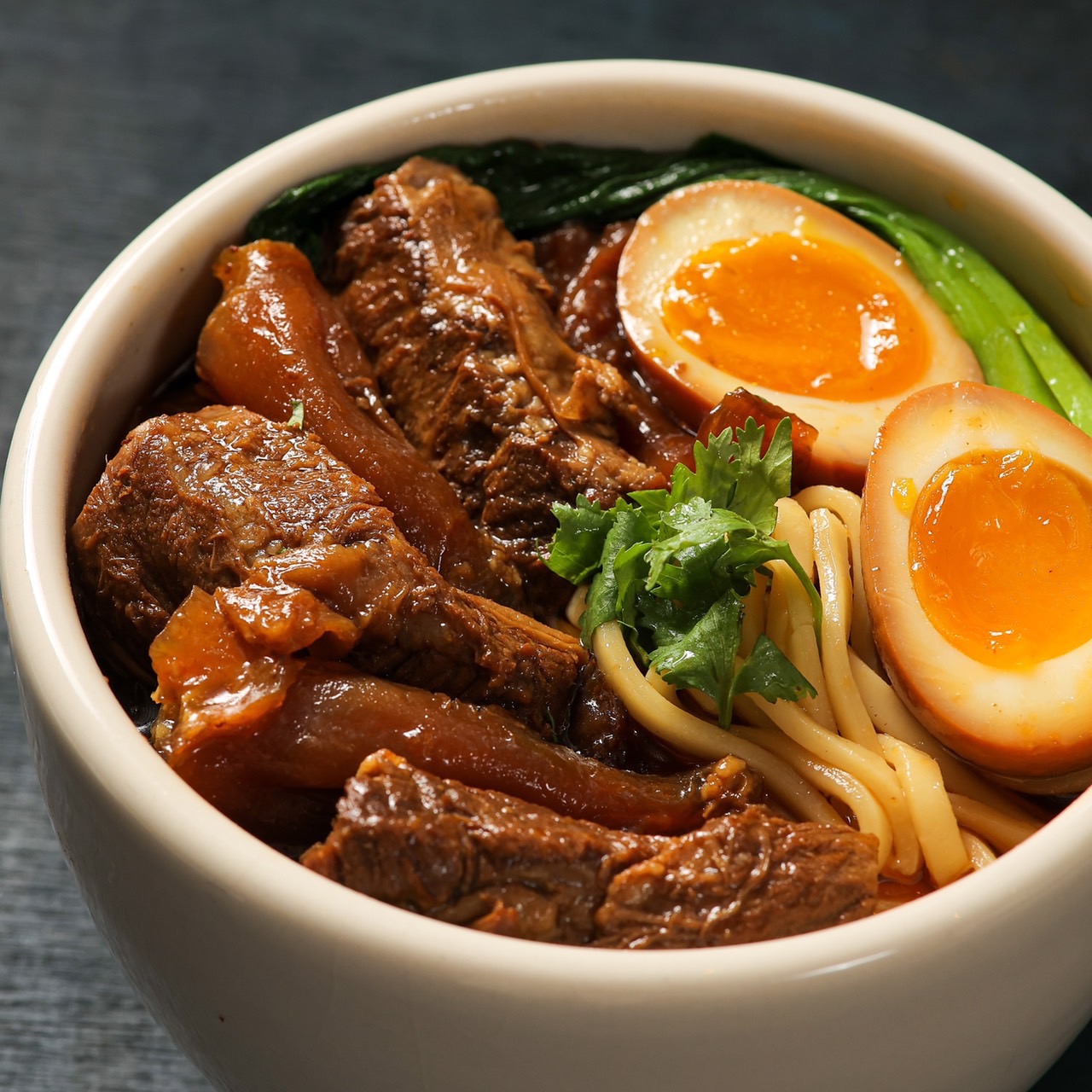 晶華牛肉麵 台湾牛肉麵新品未開封　2種類の味6箱　Regent Taipei 台北晶華酒店- 常溫紅燒牛肉麵禮盒(二入) Braised Beef Noodles