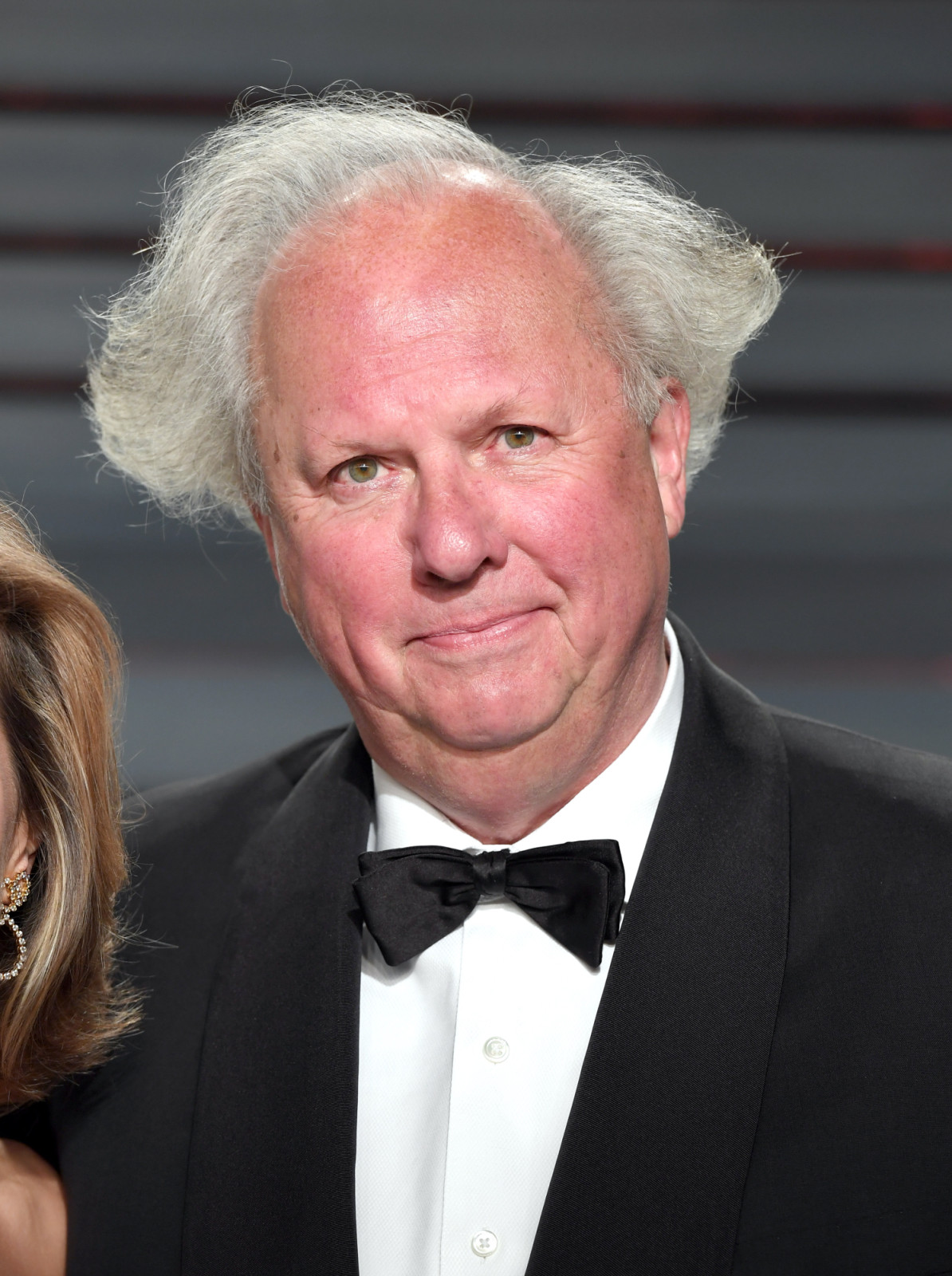 BEVERLY HILLS, CA - FEBRUARY 26:  Graydon Carter arrives for the Vanity Fair Oscar Party hosted by Graydon Carter at the Wallis Annenberg Center for the Performing Arts on February 26, 2017 in Beverly Hills, California.  (Photo by Karwai Tang/Getty Images)